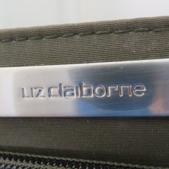 Small Liz Claiborne Hand or Fanny Bag (K481) - Picture 5 of 7